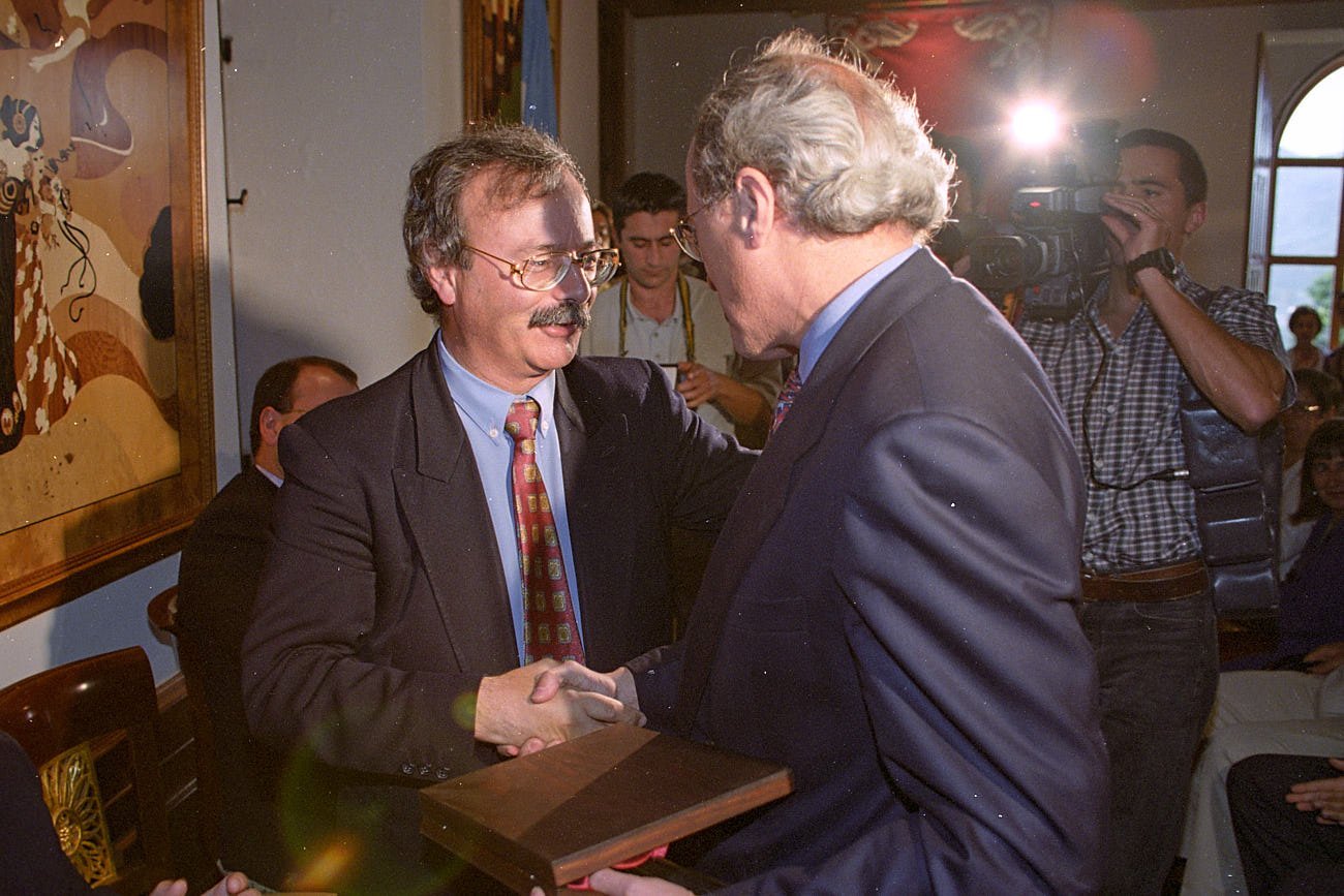 Premios Lois Peña Novo 1998