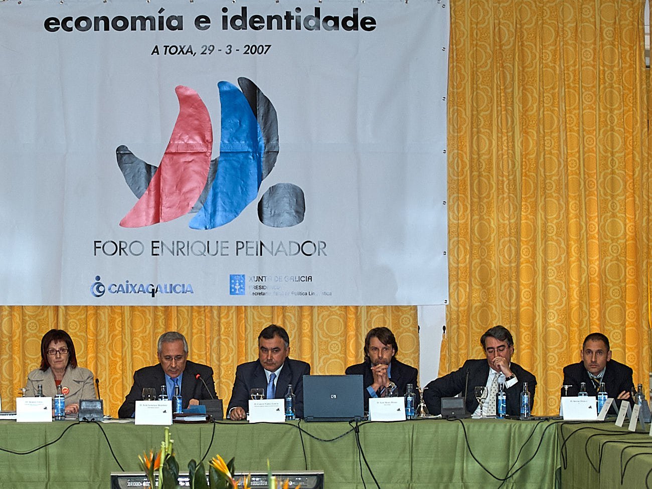 Foro Economía e Identidade celebrado na Toxa - Foro Peinador 20/02/2009
